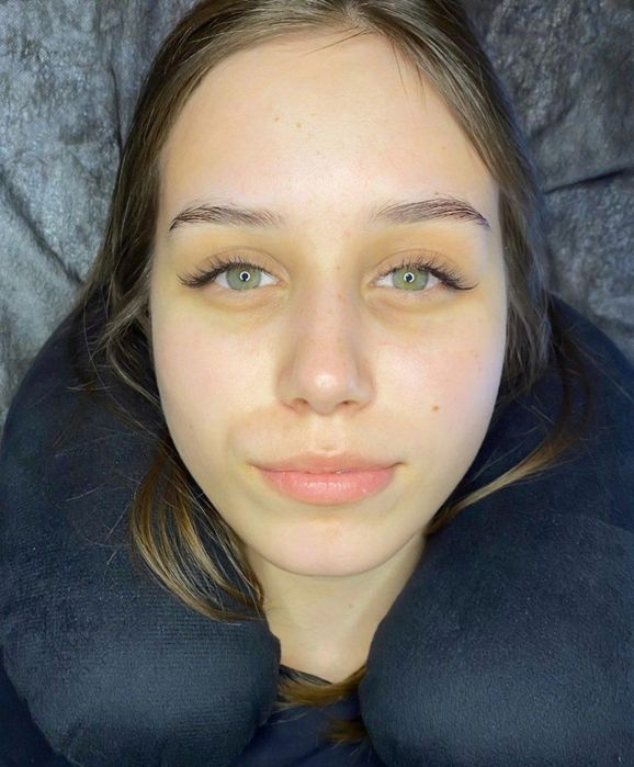 Нарощування вій недорого