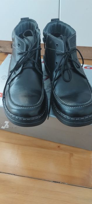 Buty zimowe męskie, skórzane 45