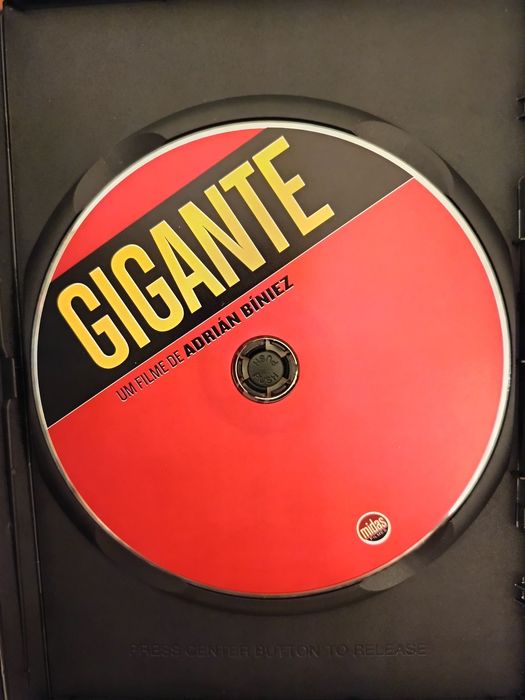 DVD gigante.     .