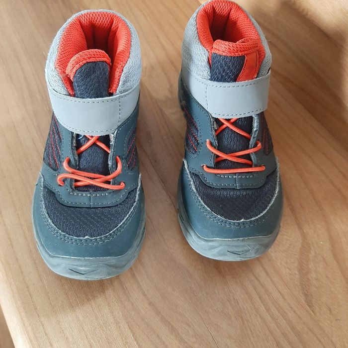 Черевики фірмові decathlon quechua 28р