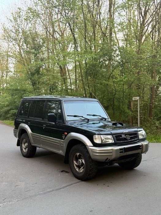 Hyundai Galloper 4x4  7 місць істан ідеал  2.5 тді мотор 4D56 Pajero