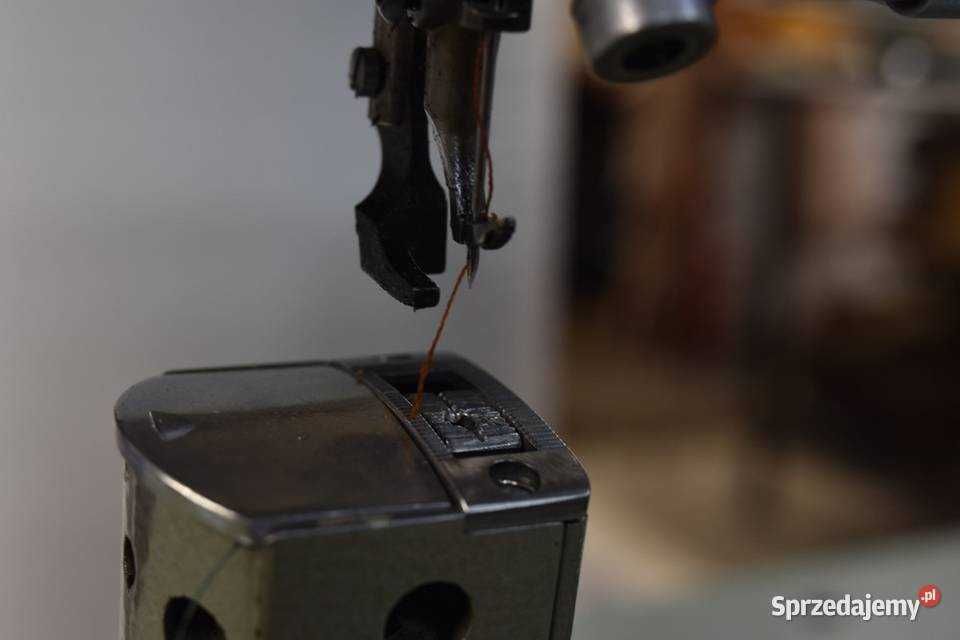 Maszyna do szycia cięzkiego Pfaff podwójny transport