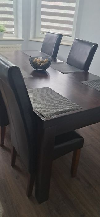 Stół duży ciemny brąz