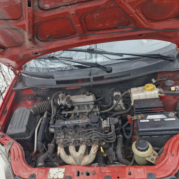 Продам шевроле авео в на ходу все ок з документами люби