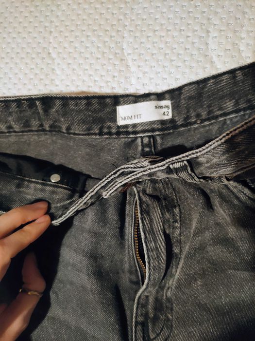 Szare mom jeans Sinsay