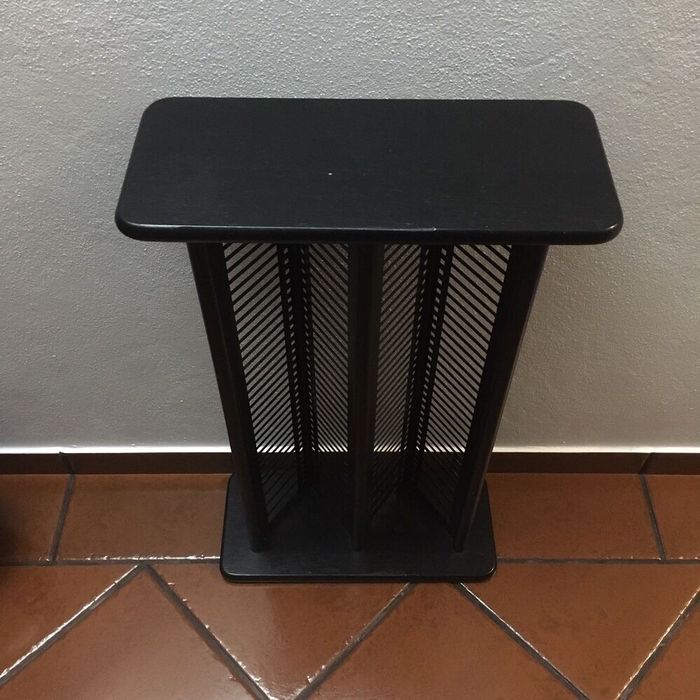 Torre 64 CDs simples + 8 duplos