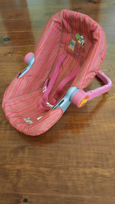 Maxicosi para bonecos