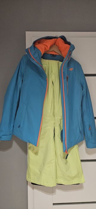 Zestaw narciarskie 4f spodnie i kurtka 4f 5000Neo Dry  M