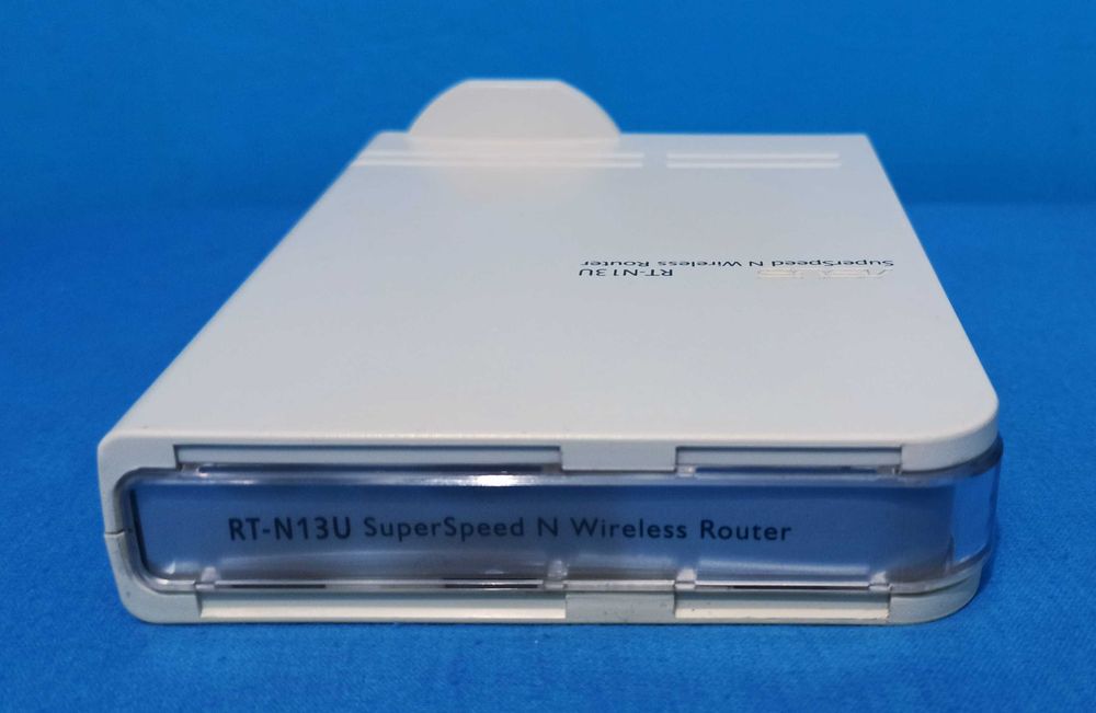 Wi-Fi роутер Asus RT-N13U/300 Мбит/с./USB 2.0