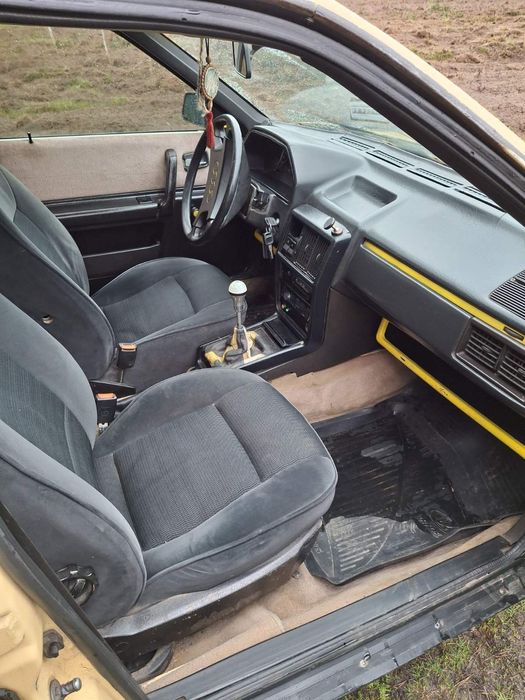 Продам Ауді 100с3