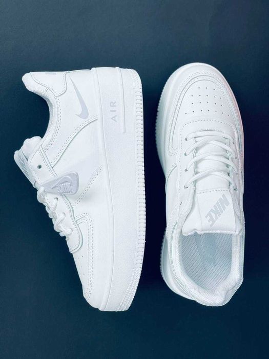 Форсы женские / Кожаные женские кроссовки / Nike Force 1 White / популярные красовки на лето кожа / найк форс женские / топ цена