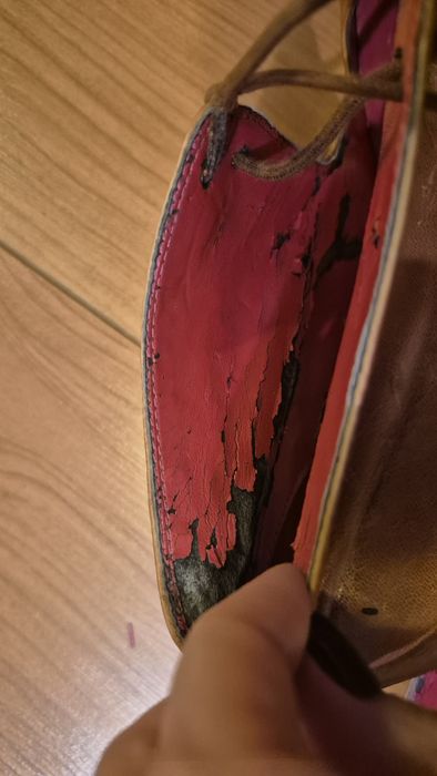 Buty skórzane na obcasie