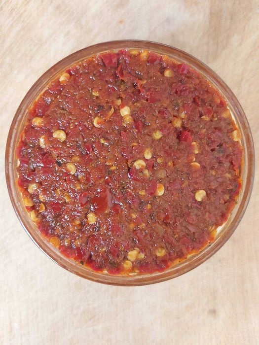 Аджика 4 вида, Абхазская, Грузинская, Кавказская, Кавказская с хреном