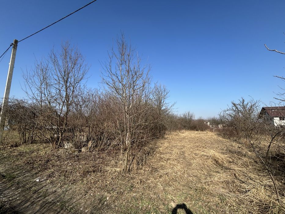 Продаж ділянка 10сотих . Павлівка. Дача. Авторинок. Світло. Інвестиція