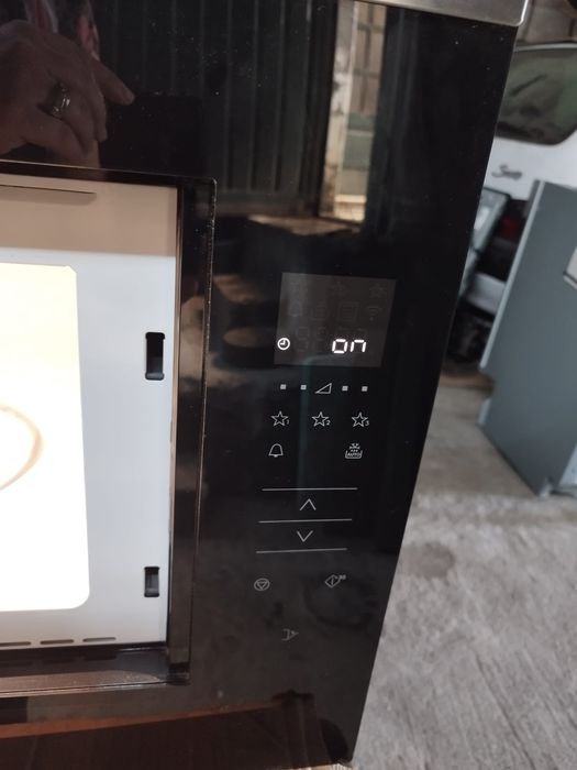 Microondas de encastrar Eletrolux
