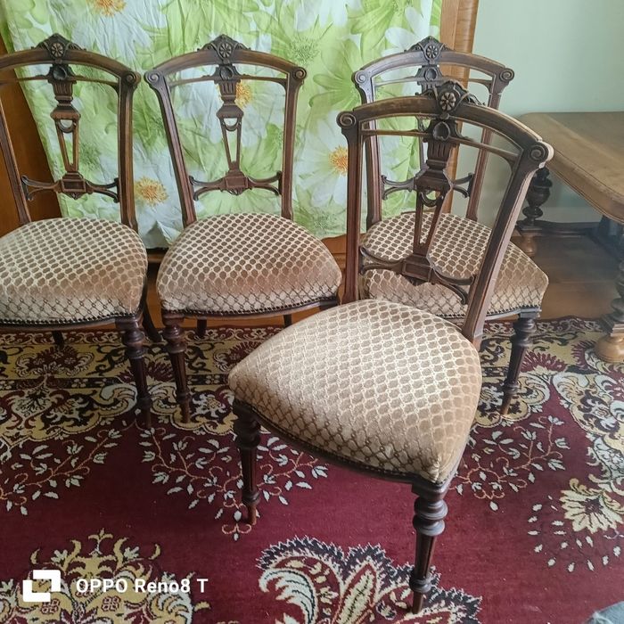 Krzesła do renowacji  dąb