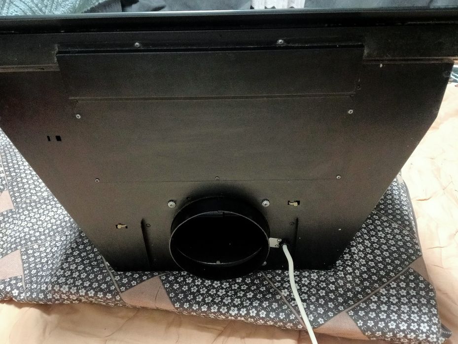 Витяжка V ento б/у