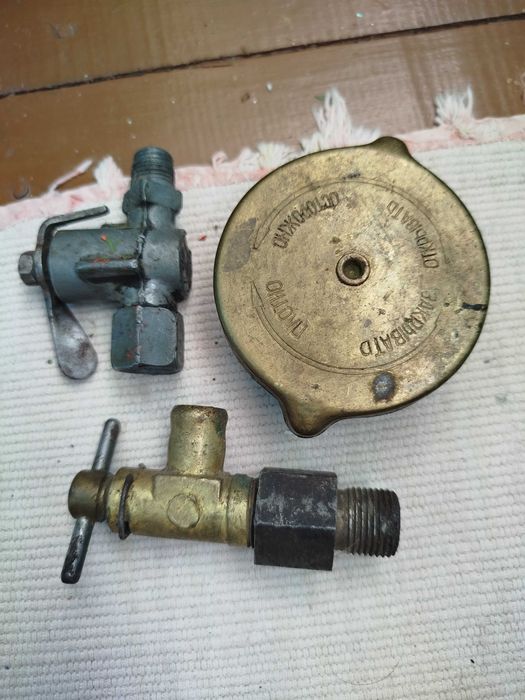 Насос  НШ-32  правий  круглий.
