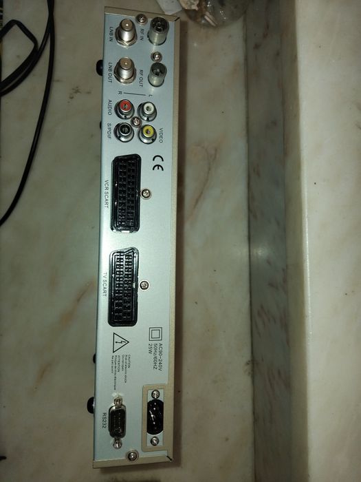 Receptor de satélite Neoton