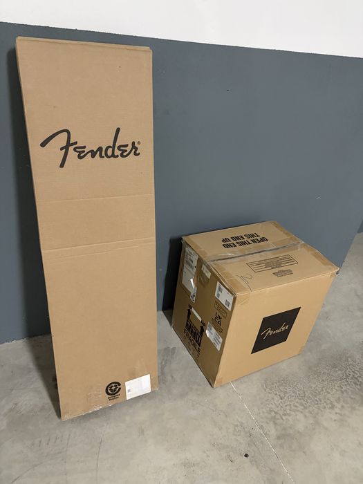 Baixo Fender Jazz Bass Player Series - Como novo + factura e garantia