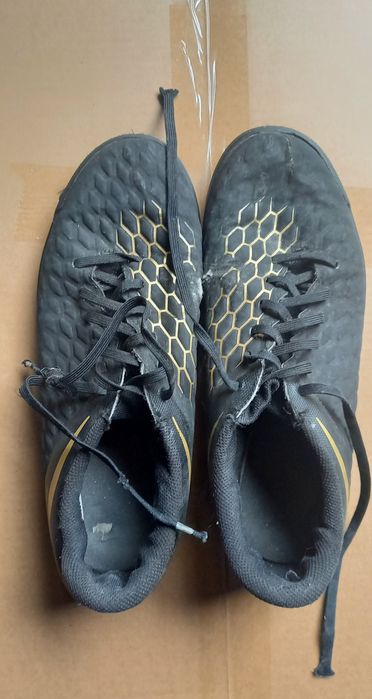 Buty sportowe Nike rozm 42 Turfy Halówki