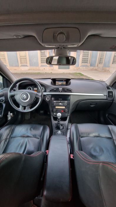Renault Laguna GrandTour 204Cv