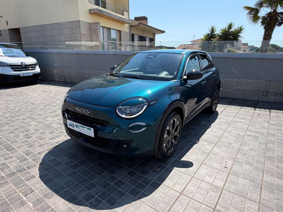 Fiat 600 1.2 Hybrid La Prima