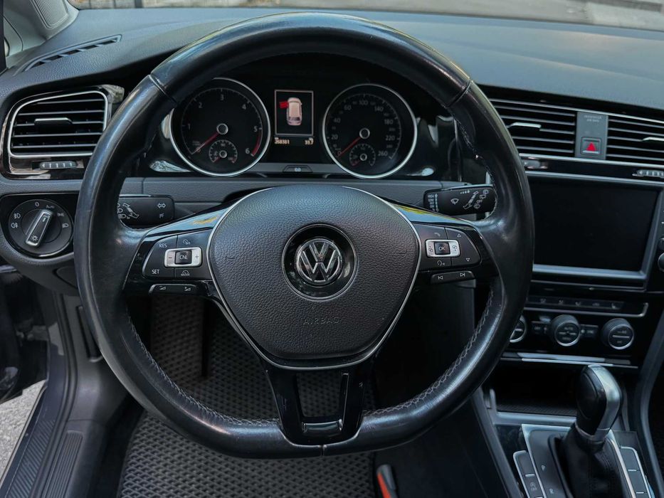 Volkswagen Golf 2016 VIN WVWZZZAUZHP551079 фото оголошення 13 з 24