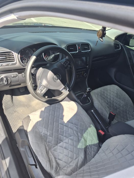 Volkswagen Golf 6  2011 года
