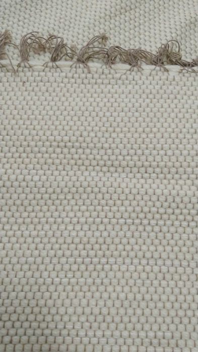 Tapete Grande em Algodão com Franjas (2 x 2.90m) – Novo!