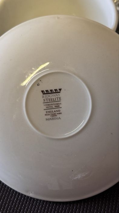 Посуд вінтажний Англія супниці