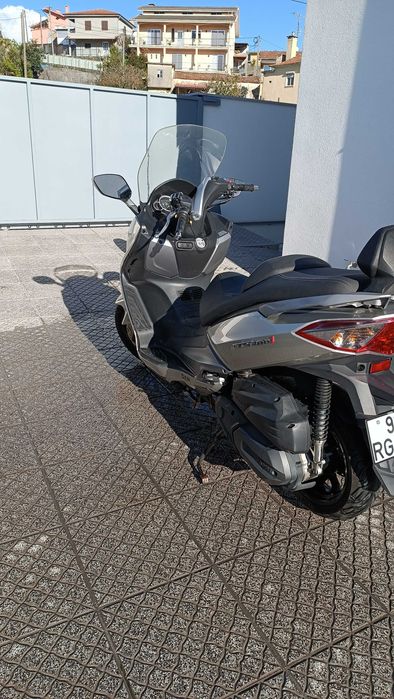 Para venda scooter Sym 300i gts