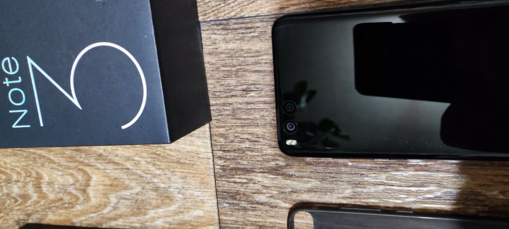 Продам телефон Xiaomi Mi Note 3 6/128 Type-C