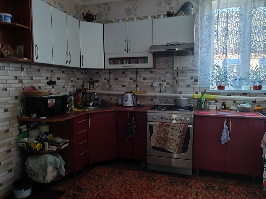 Продам будинок  зі зручностями в селі Сухоліси  Білоцерківського район