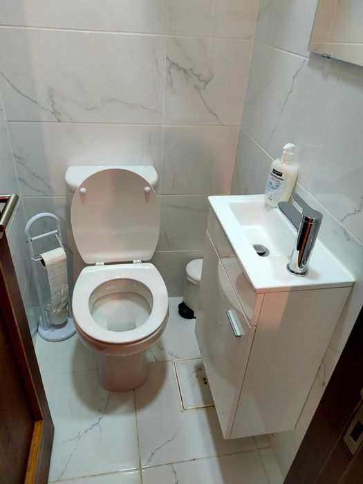Quarto para arrendamento a estudantes com anexo