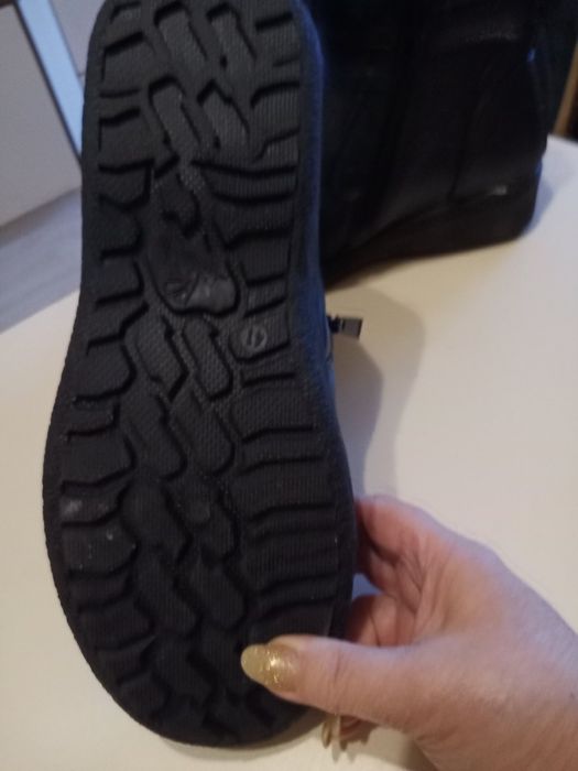 Чоловічі зимові напівчоботи