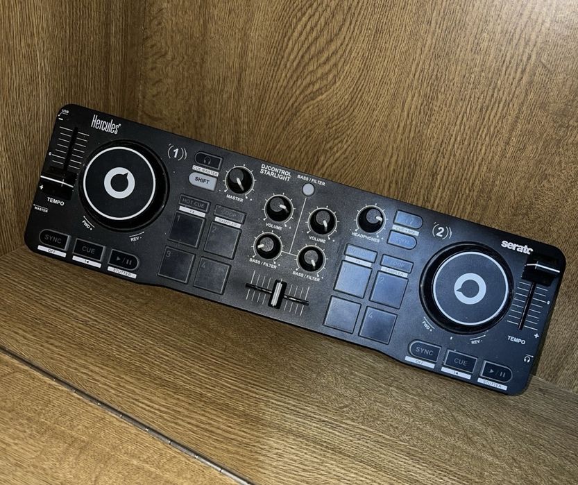 Vendo a minha mesa antiga de DJ