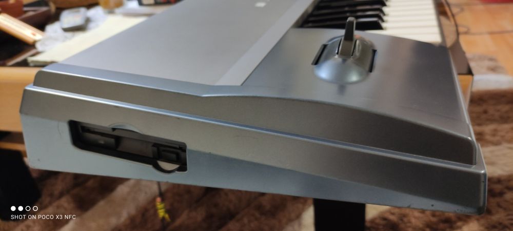 Korg N 264 Workstation