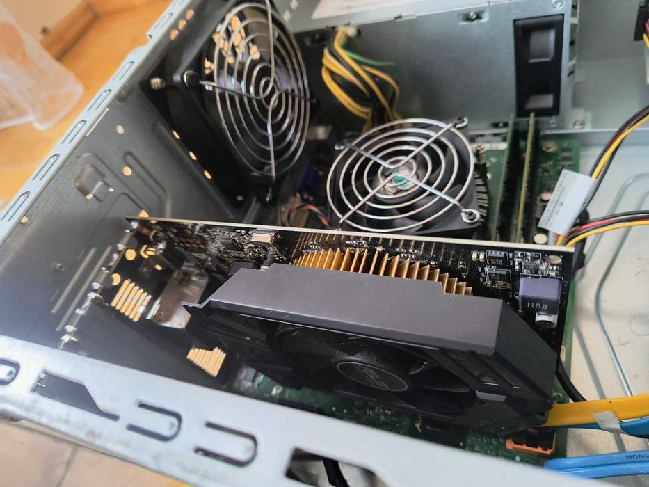 PC do GIER i5-2400 8GB GTX750Ti SSD 64GB HDD 500GB