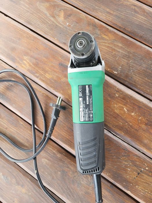 Болгарка  Hilachi G13S4