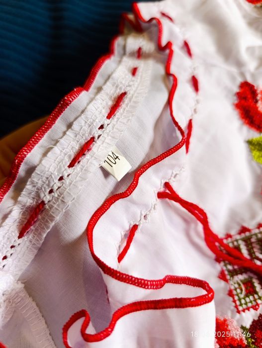 Вишиванка на дівчинку