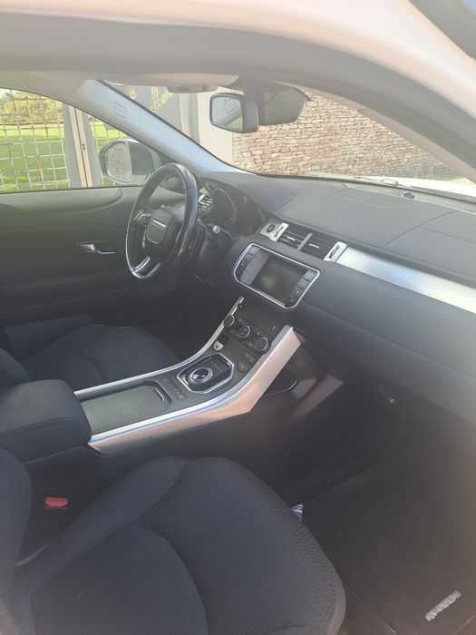 Range rover evoque