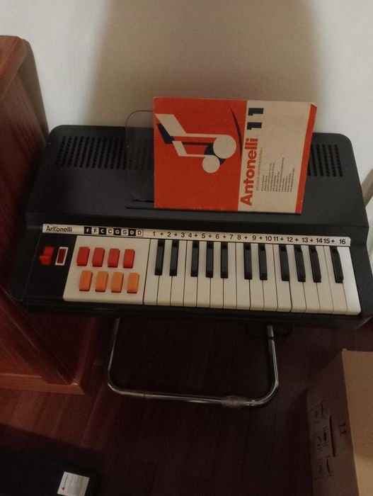 Órgão Elétrico Antonelli