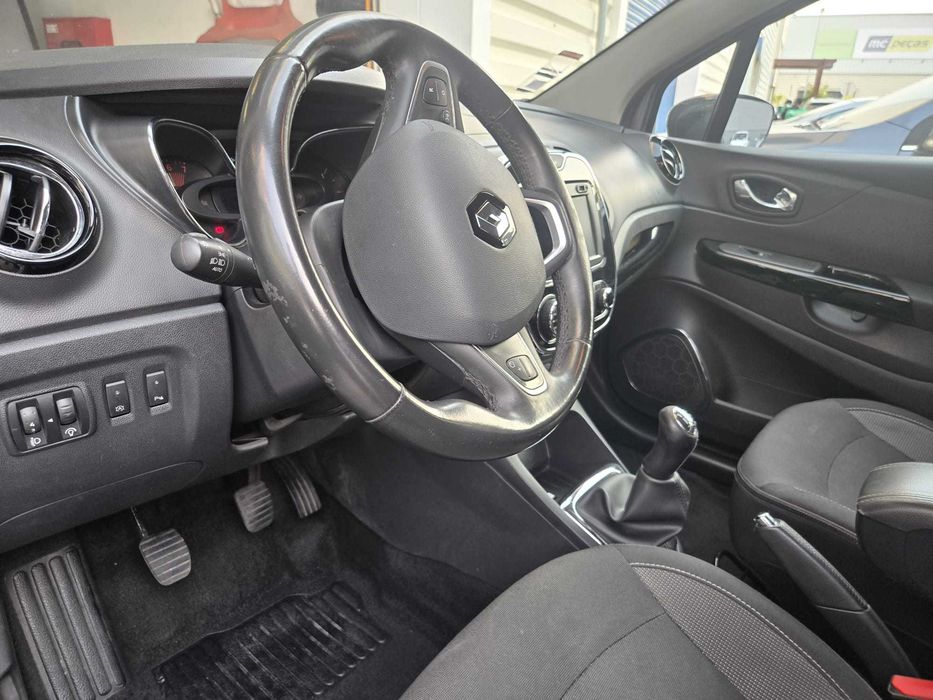 Renault  Captur 0.9 2016