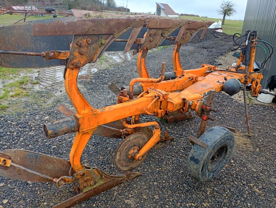 Pług obrotowy Huard Kuhn 365