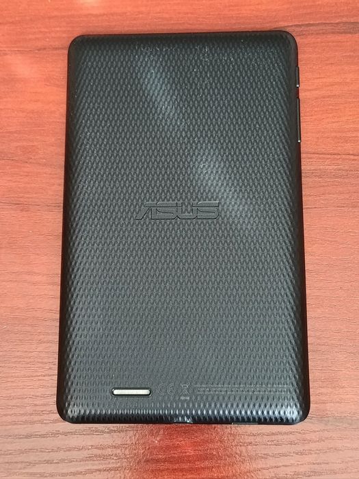 ASUS MeMO Pad ME172V 16GB - робочий планшет"