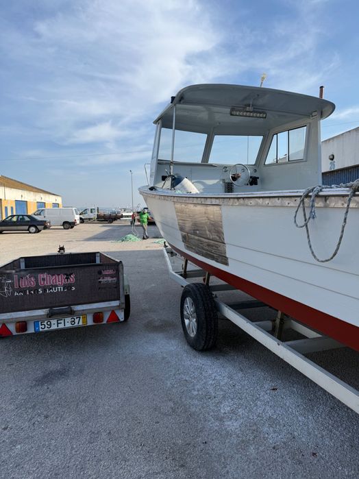 Barco pesca profissional