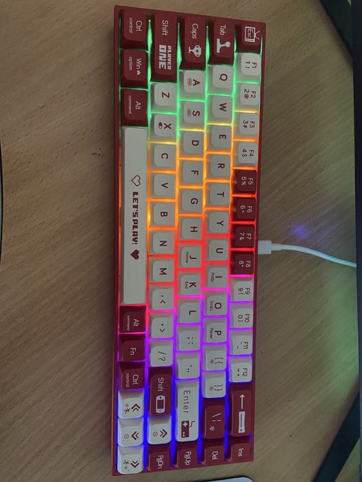 Продам клавіатуру Ajazz ak680