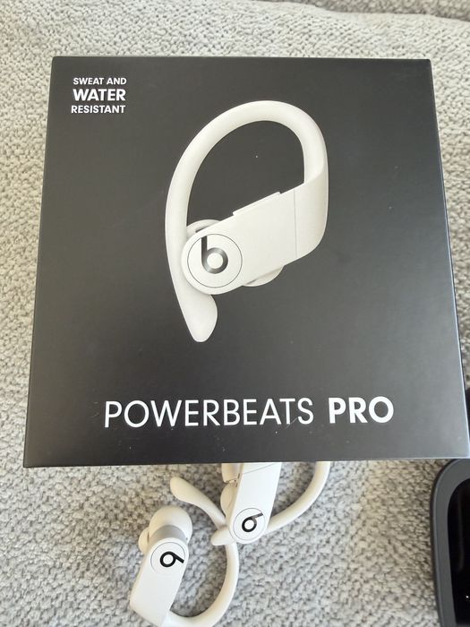 Наушники Beats Powerbeats Pro