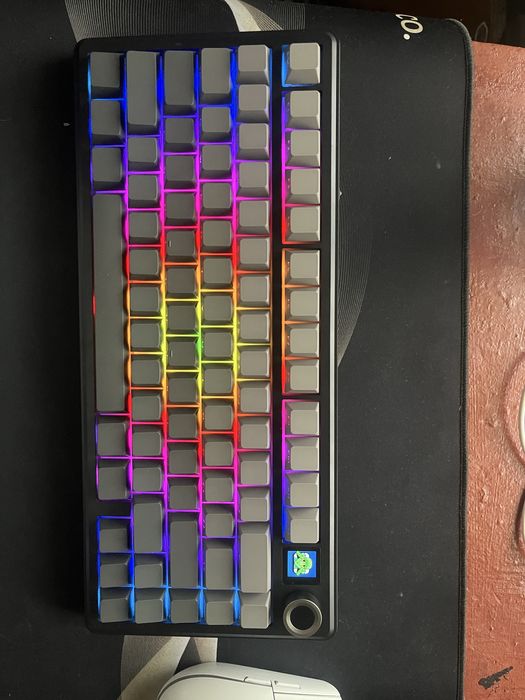 Новесенька механічна клавіатура Aula F75 MAX.